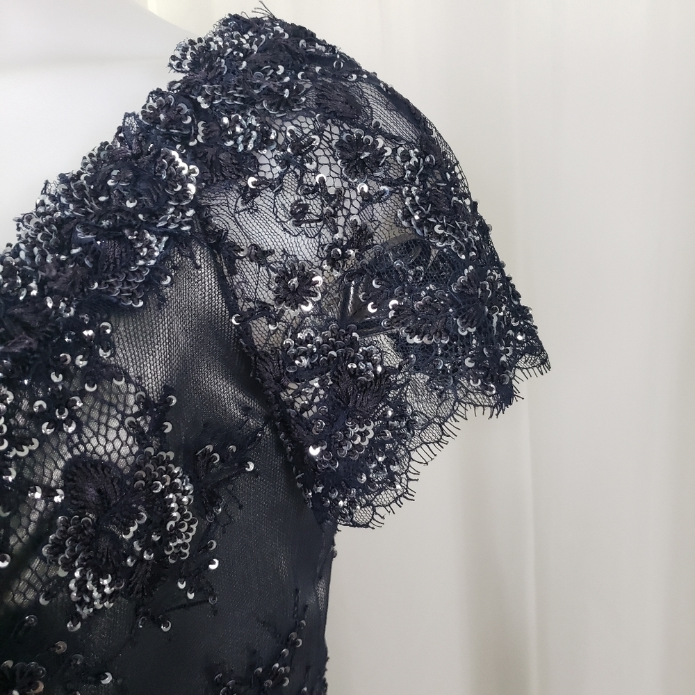 Tina di Martino silver gray and black beaded floral gown - Picture 4 of 7